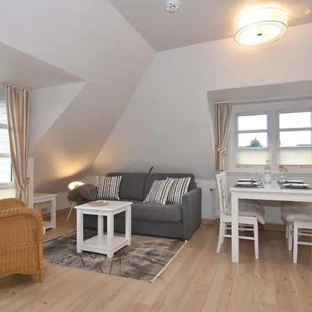 Sinfonie, Whg 6 Apartment
